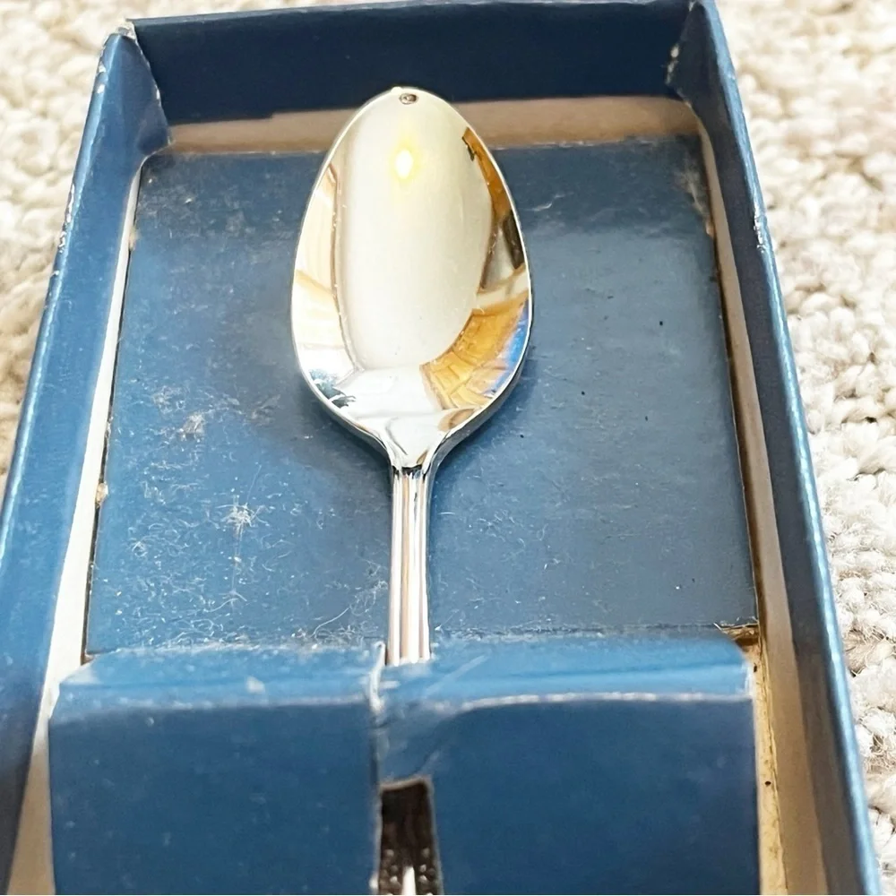 Vintage Baby Toddler Spoon & Fork Disney Oneida Leonard Stainless LOT of 7